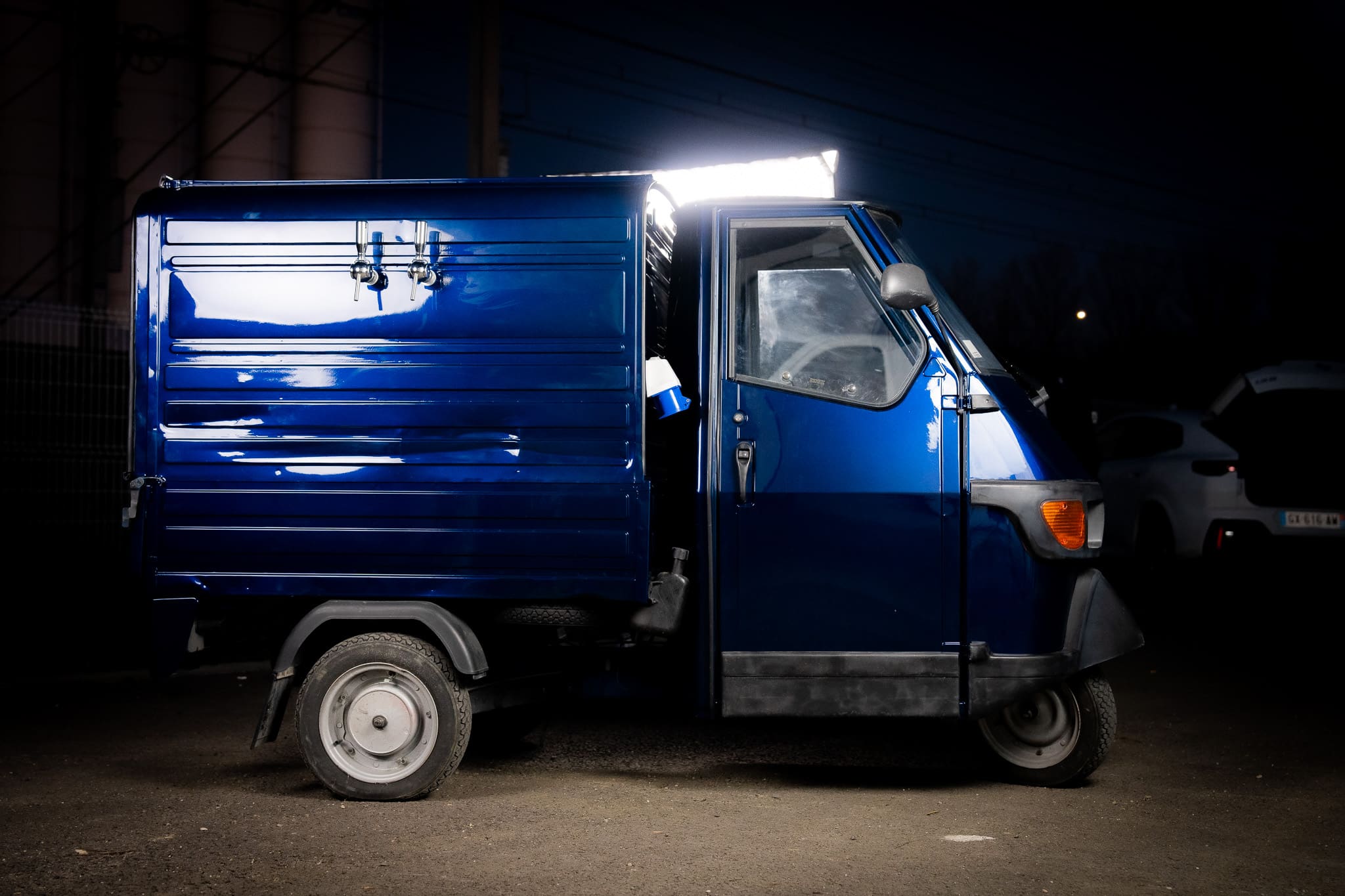 Tuktuk tireuse mobile